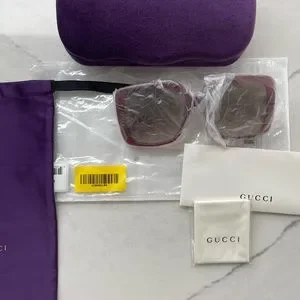 Gucci | Accessories | Gucci Classic Square Sunglasses With 